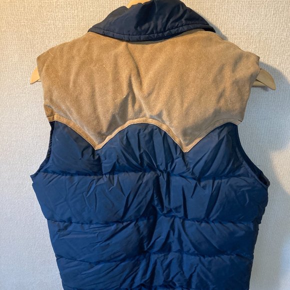 Vintage Men's Puffer Vest by Woolrich - Rare Find! - Picture 3 of 4